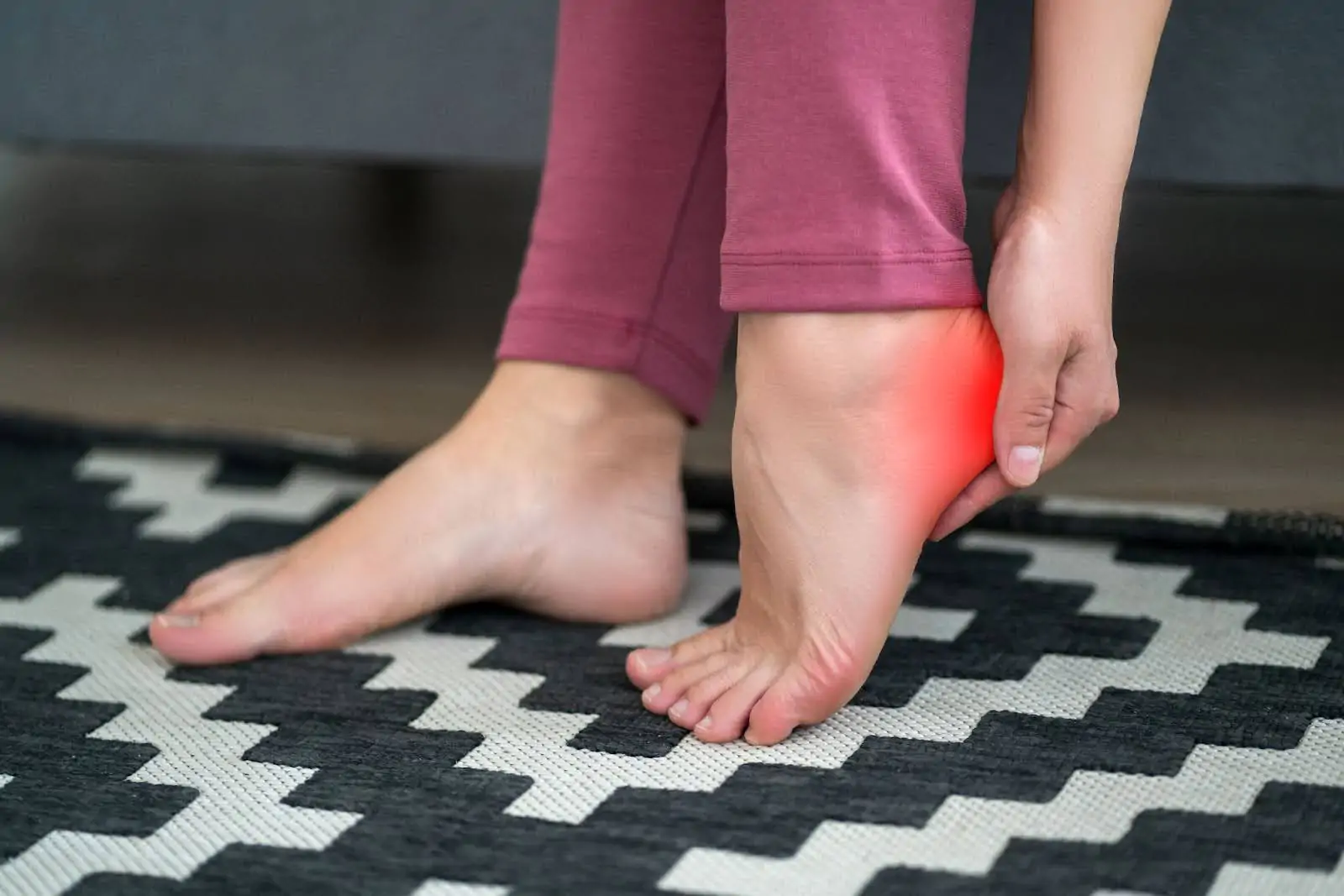 symptoms of heel spurs